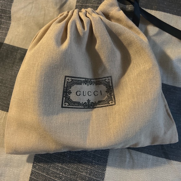 Gucci Maramount silver buckle reversible belt - Picture 11 of 13